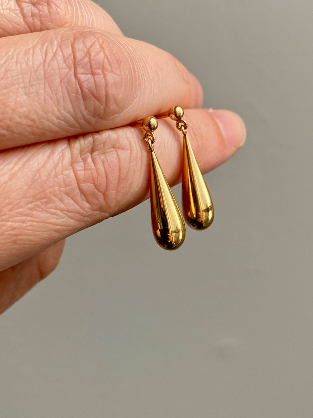 18k gold Droplet stud earrings - 1950s era Vintage Swedish