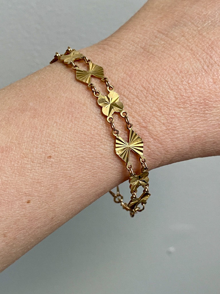 Midcentury Engine Turned 10k Gold Flowers and Fans Link Bracelet - 7.5 inch length