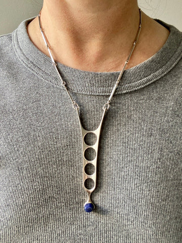 Sterling silver Modernist GeWe Rod Link necklace with Blue Lapis Lazuli stone - 18.9 inch length