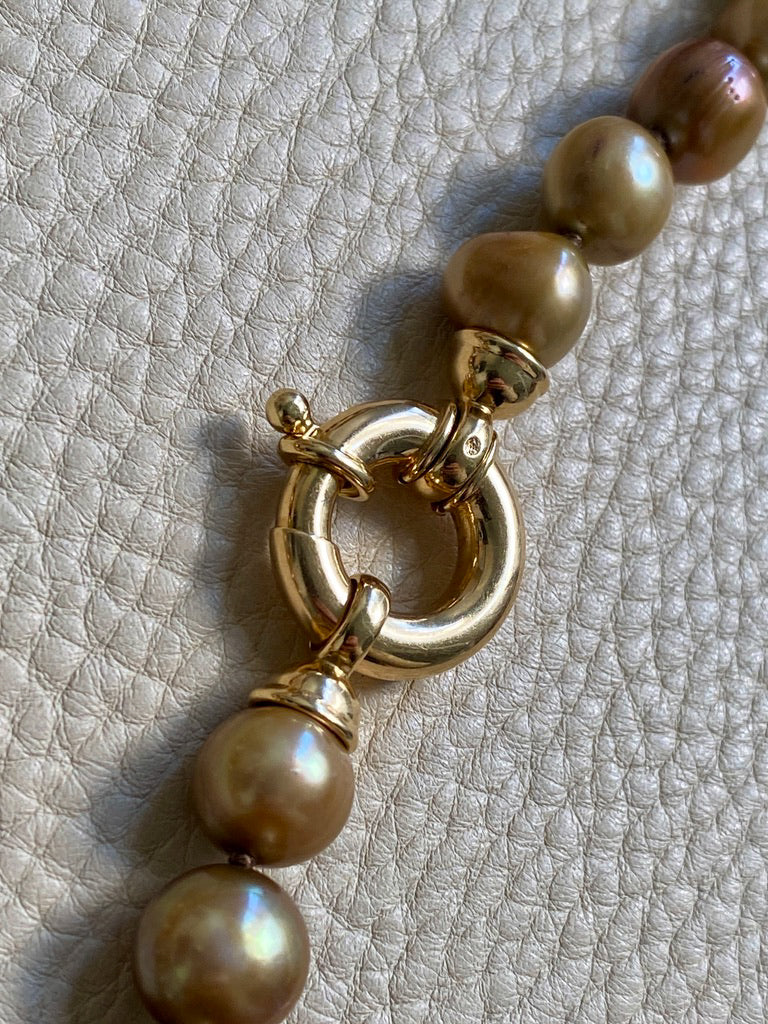 Vintage Cultured Pearl Necklace Graduated Width with 18k gold bolt clasp  - 17 inch length