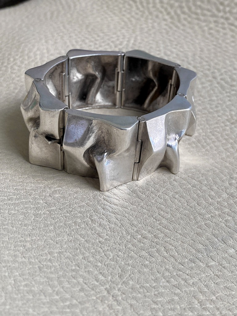 Brutalist Wide Organic Link Bracelet in Sterling Silver by Matti Hyvärinen for Sirokoru Oy - 7 inch length