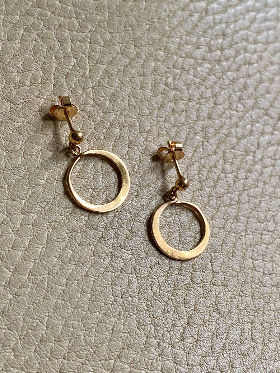 18k gold Circlet stud earrings - Early Victorian era Antique Swedish signed