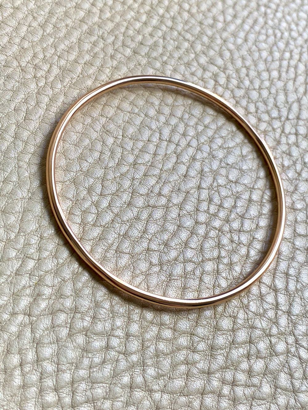 1955 Swedish Vintage 18k Gold Round Circular Solid Bangle - 7.5 inch interior circumference