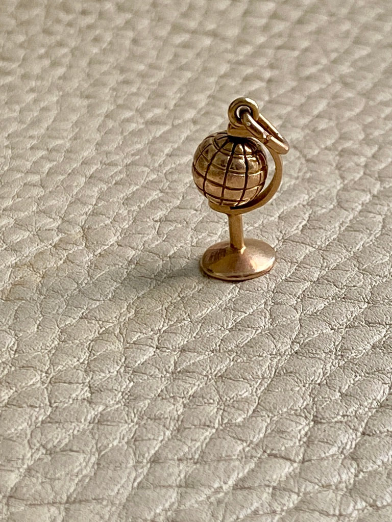 18k Gold Vintage Articulated Globe - Charm or Pendant