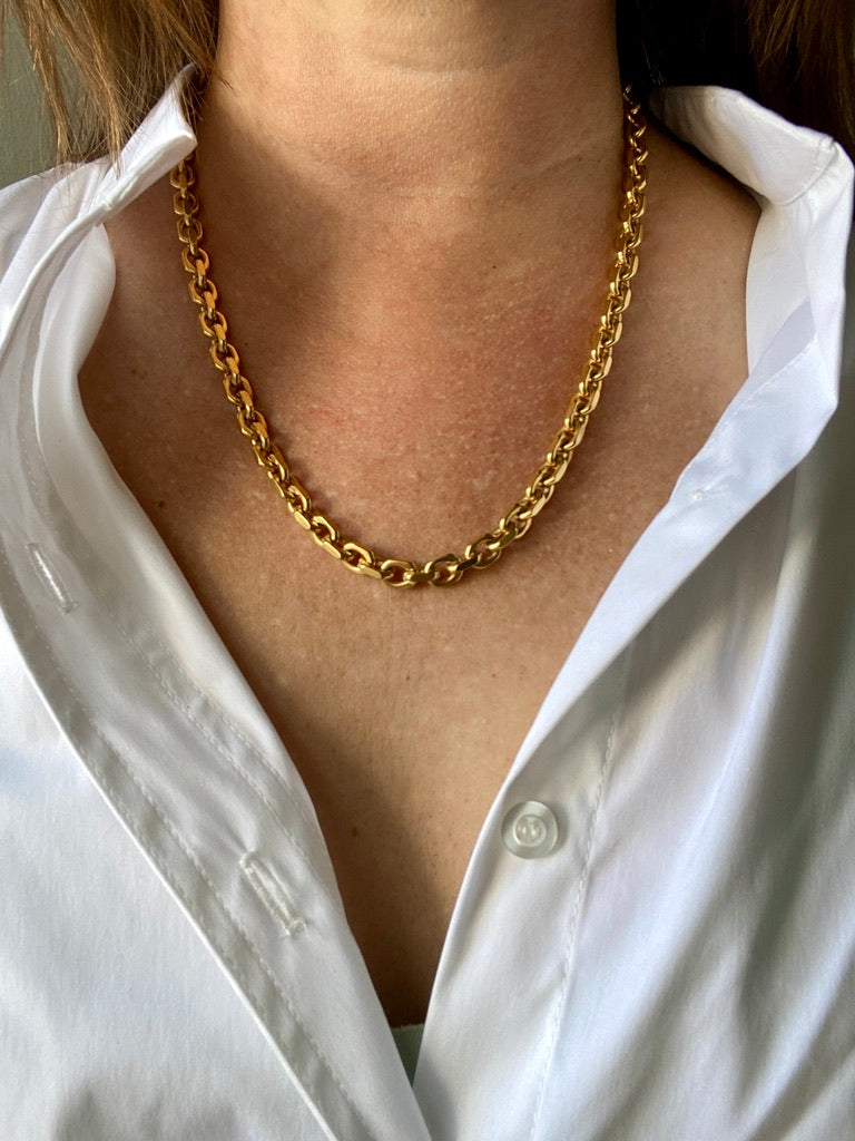 WEIGHTY!! 18k Gold Chunky Biker Chain Necklace - By Classic Italian Maker Balestra - 20 inch length