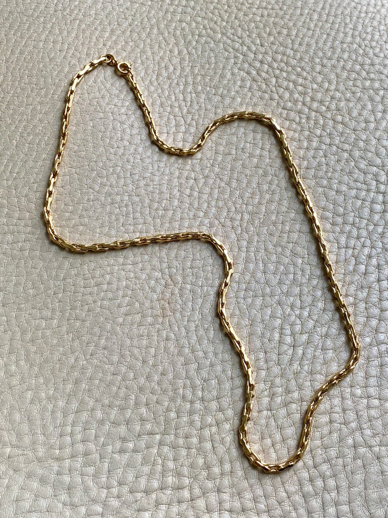 18k Gold Vintage - Unique Elongated Wavy Biker Link Chain Necklace - 18.9 inch length