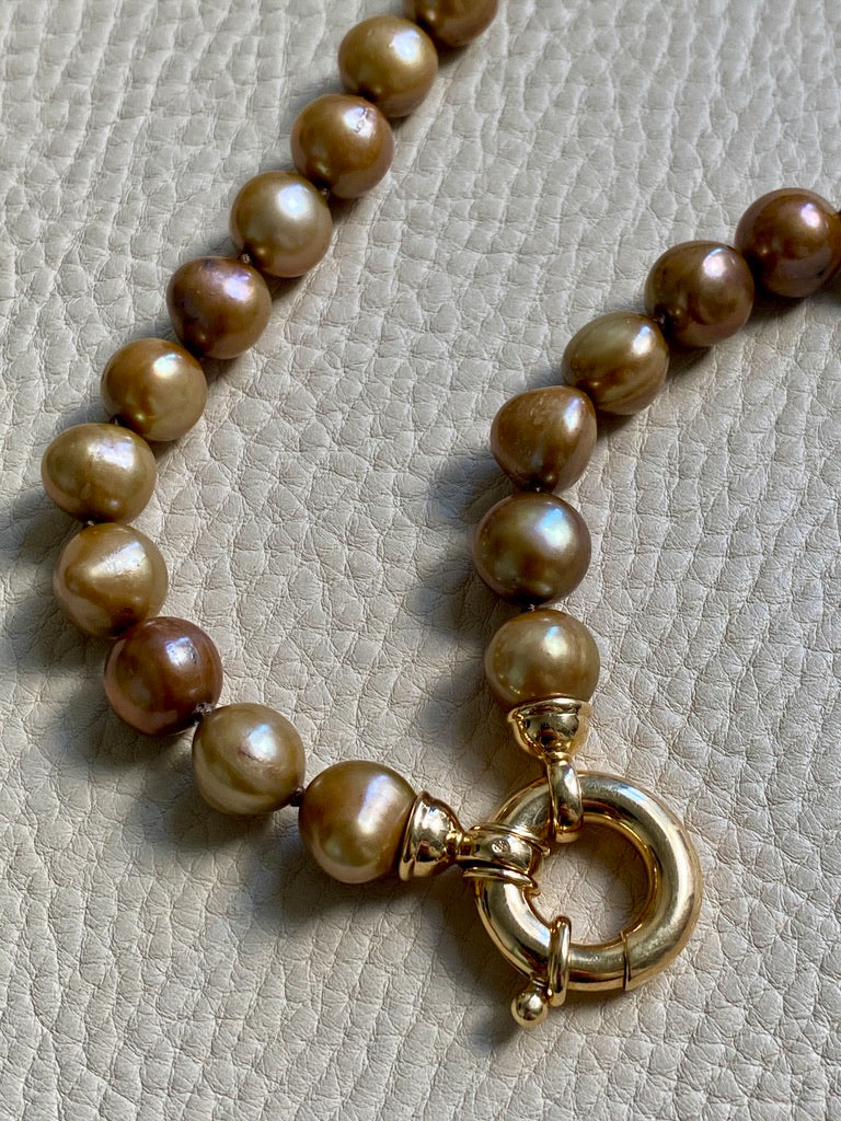 Vintage Cultured Pearl Necklace Graduated Width with 18k gold bolt clasp  - 17 inch length