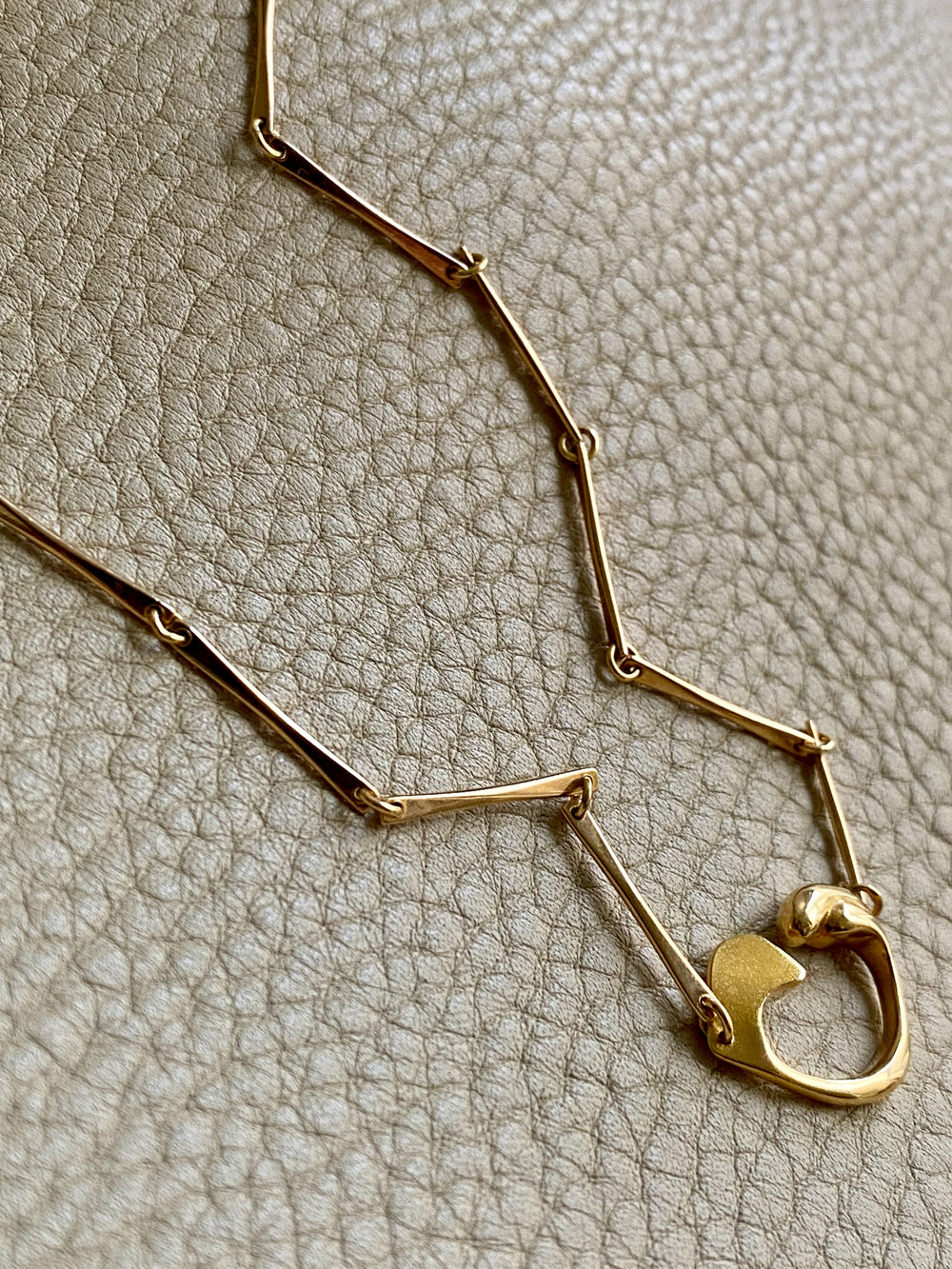 Finnish 18k gold bar link necklace with stylized heart centerpiece - 16.5 inch length