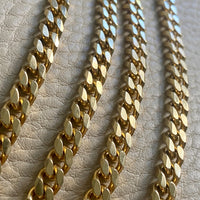 AMAZING! Heavy Italian Vintage Curb Link Necklace in Solid 18k Gold - 20 inch length