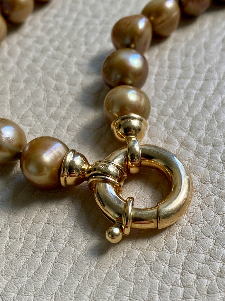 Vintage Cultured Pearl Necklace Graduated Width with 18k gold bolt clasp  - 17 inch length