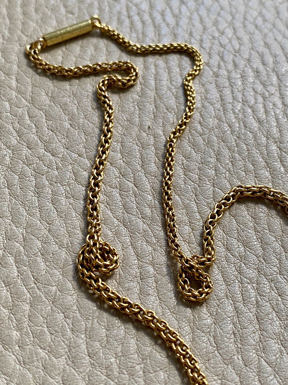 Antique Round Link Tubular Mesh Necklace - Solid 18k gold - 18 inch length