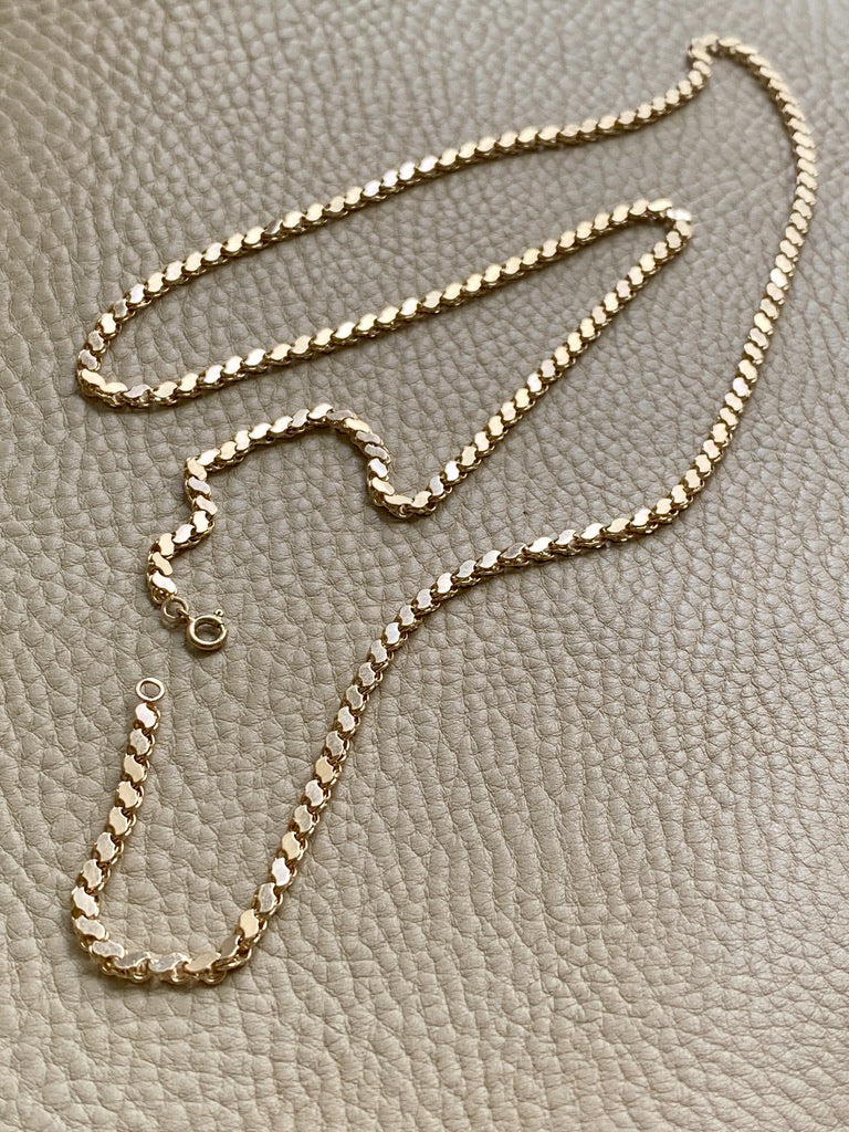 Mirrored double link chain necklace in 14k gold - Excellent 32” long length!