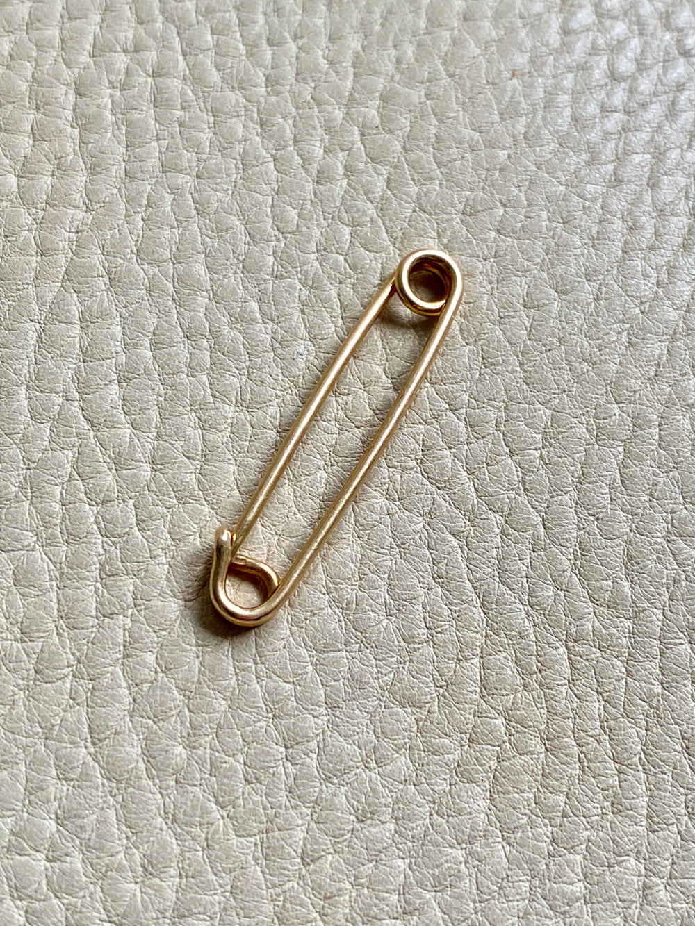 Vintage 14k gold rod safety pin brooch or chain extender