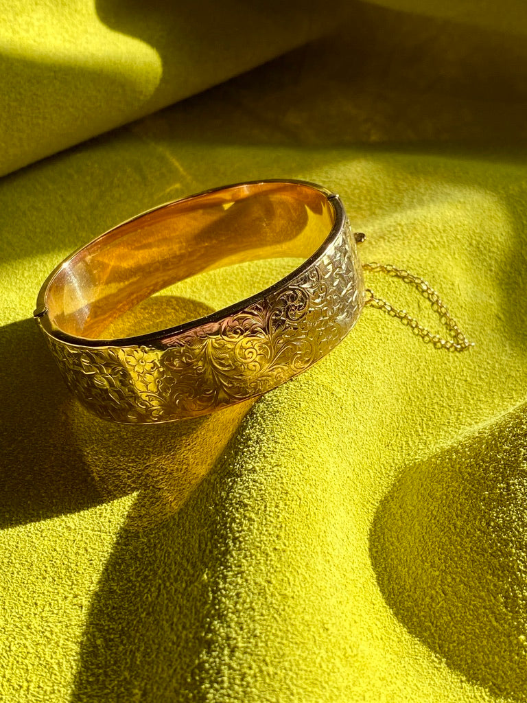 1863 Antique floral engraved wide hinged 9k bangle - Victorian era from Birmingham, England