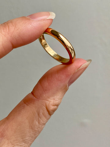 Made in 1945 - 18k Gold band ring - size 9.5