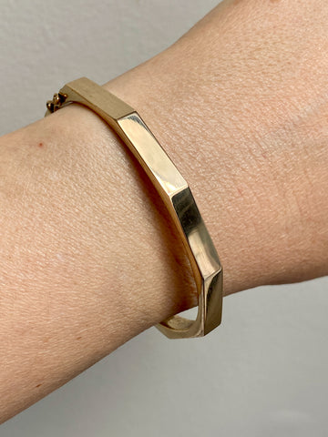 WOW!! 10 Sided Danish Geometric Hinged Bangle in 14k Yellow Gold - Midcentury era - by Bernhard Hertz - 7 inch