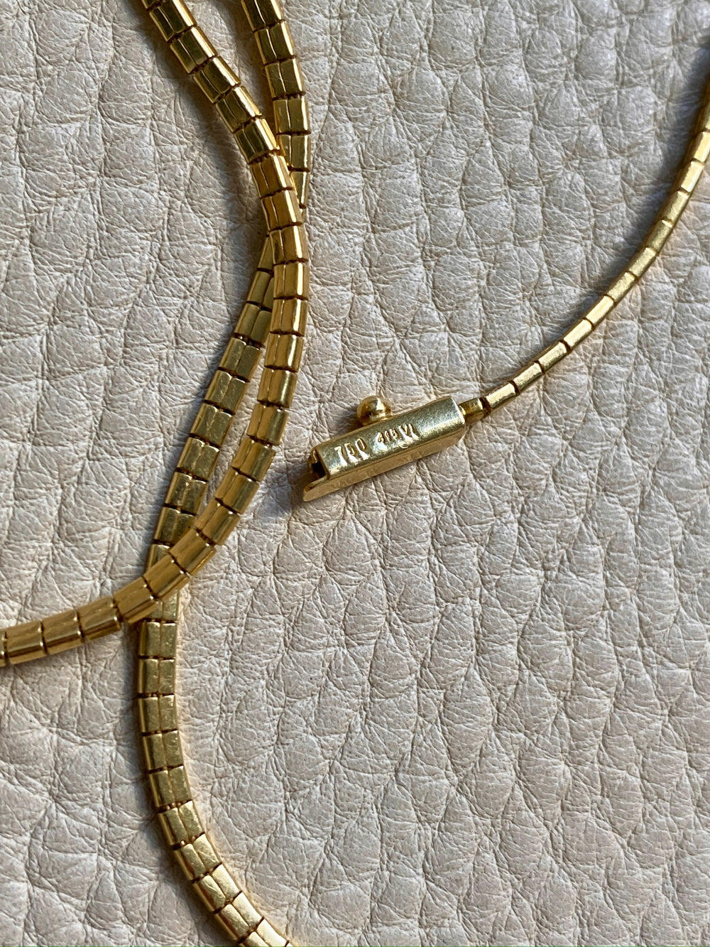 Vintage Omega Link Necklace in 18k Gold- Made in Trissino Italy, 1960s/1970s era - 16.5 inch length