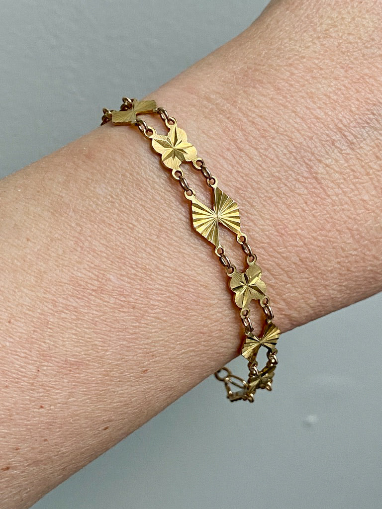 Midcentury Engine Turned 10k Gold Flowers and Fans Link Bracelet - 7.5 inch length