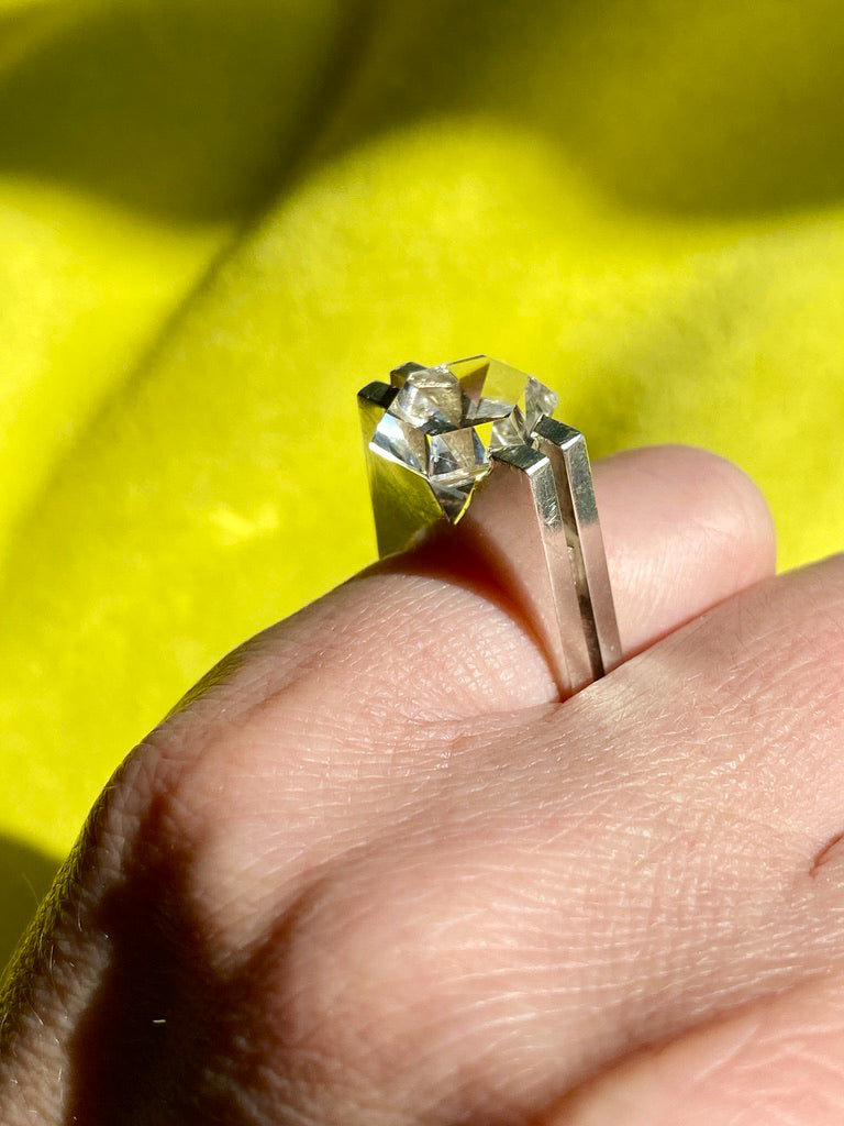 1971 Rey Urban Modernist Sterling Silver and Quartz Cocktail Ring - Size 5