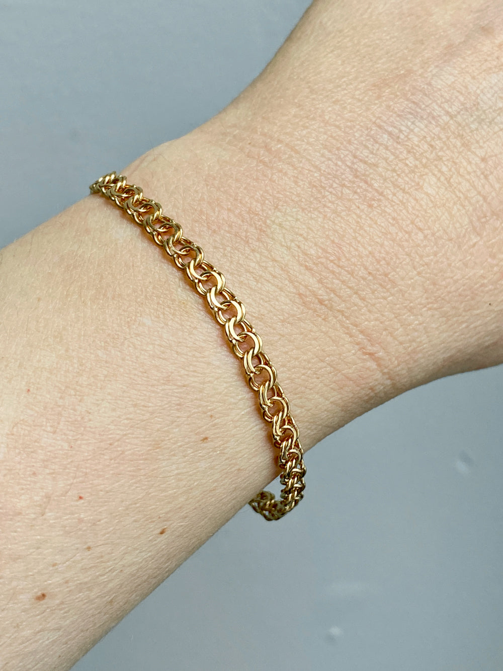 1963 Double link solid 18k gold bracelet - 7.25 inch length