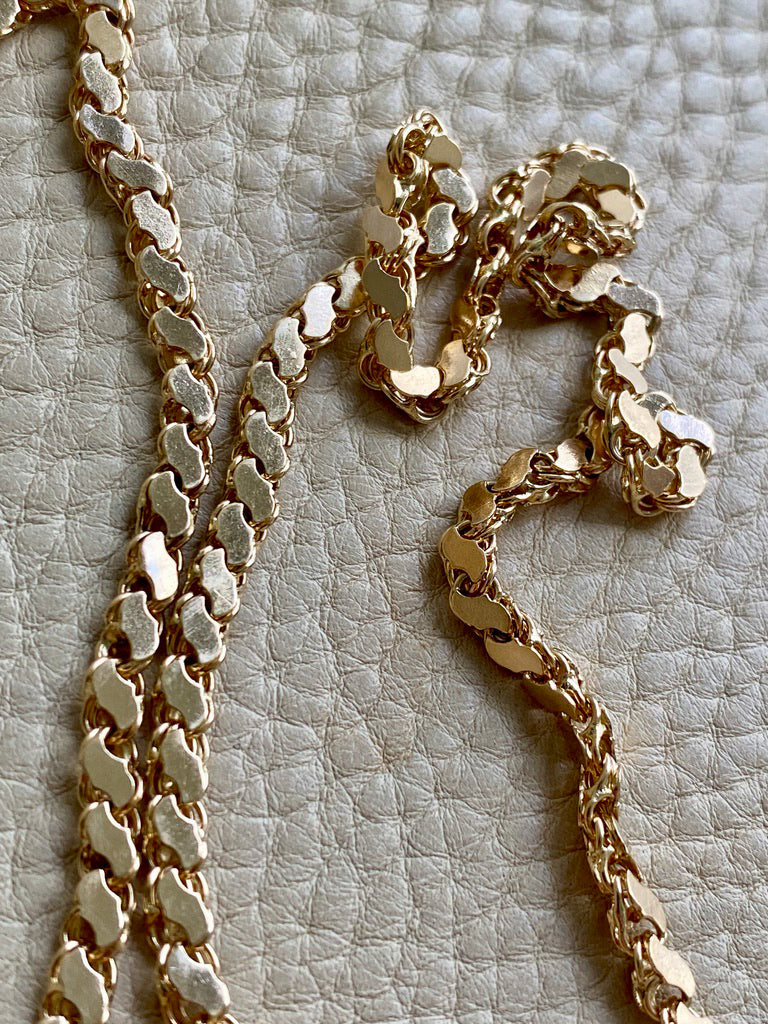 Mirrored double link chain necklace in 14k gold - Excellent 32” long length!