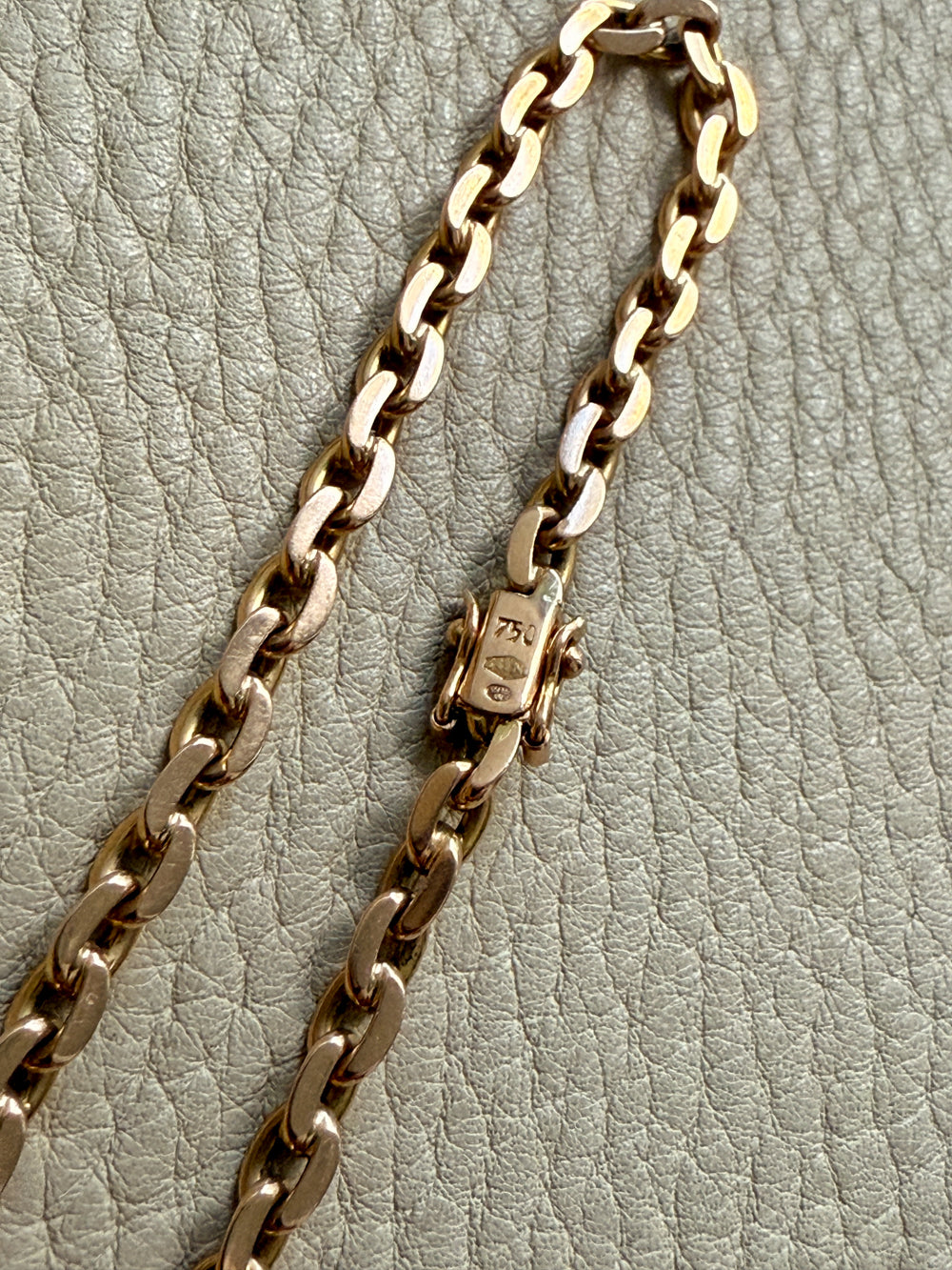 Italian Midcentury Vintage 18k gold biker link bracelet 4mm width - 7.4 inch length