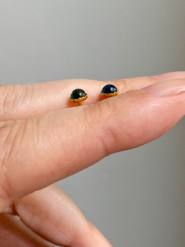 Vintage 18k Gold Evil Eye Stud Earrings