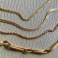 VERY FINE! Late 1970s era Balestra 18k gold special tight curb chain necklace - 20 inch length