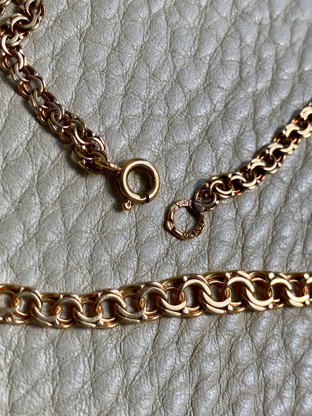 1964 Swedish 18k Gold necklace - Graduated double link chain necklace - 17.5 inch length