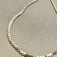 Midcentury era Italian Mirrored Shimmer Link Necklace in 18k Gold - 17.75 inch length