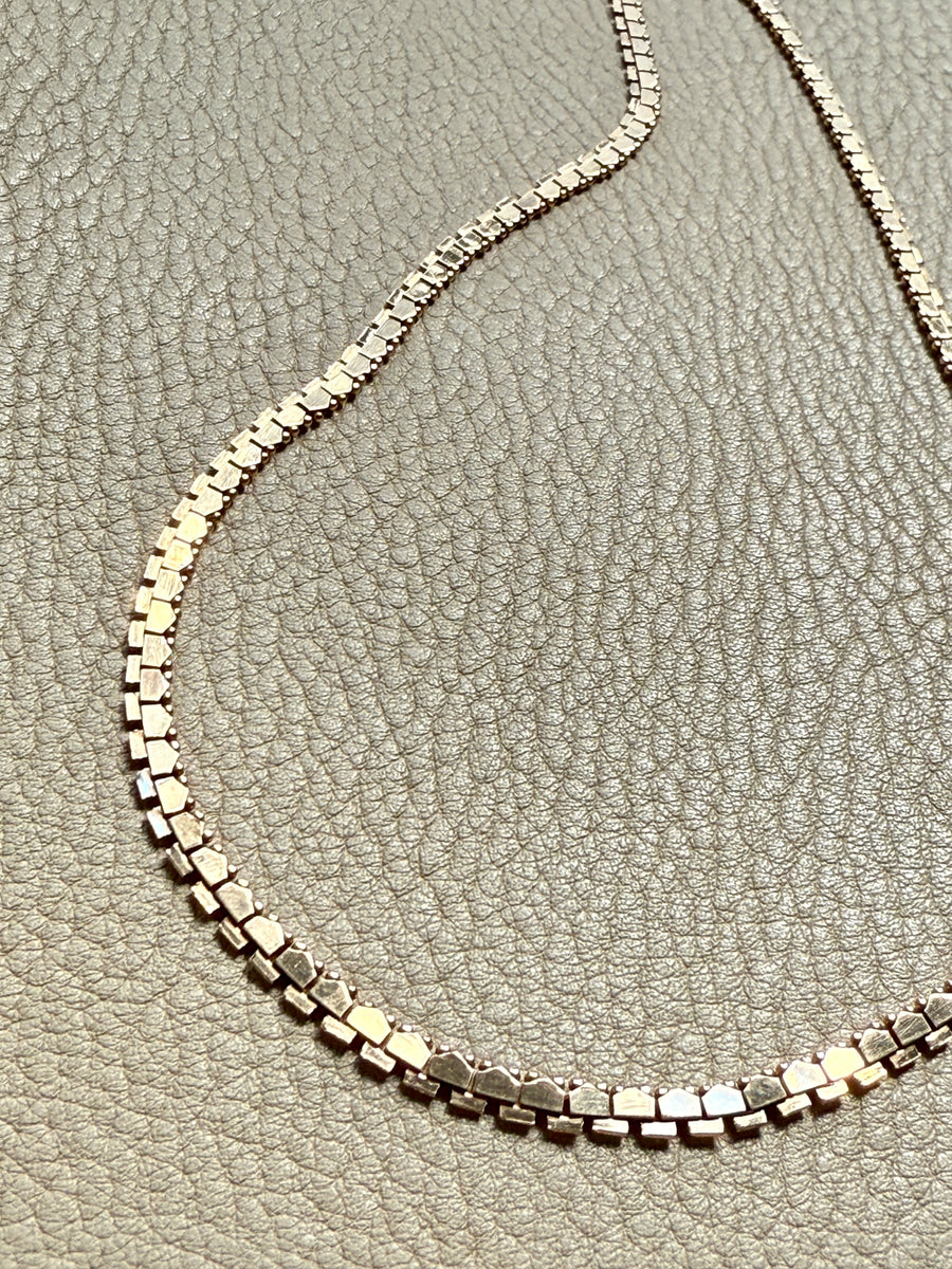 Midcentury era Italian Mirrored Shimmer Link Necklace in 18k Gold - 17.75 inch length