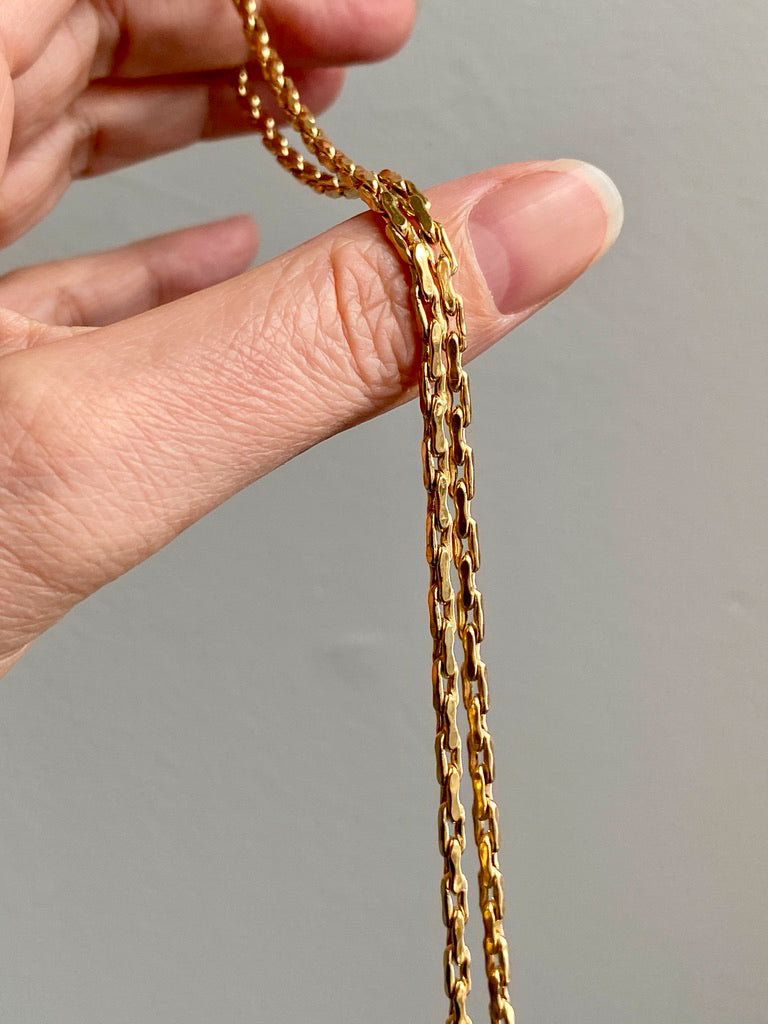 18k Gold Vintage - Unique Elongated Wavy Biker Link Chain Necklace - 18.9 inch length