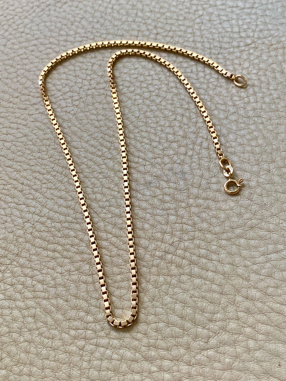 Chunky Box Link Necklace in 18k Gold - 17.25 inch length