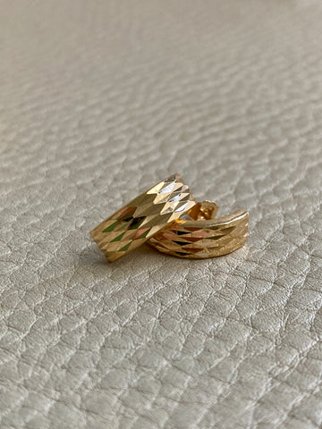 Vintage 18k Gold Faceted Quarter-Round Stud Earrings