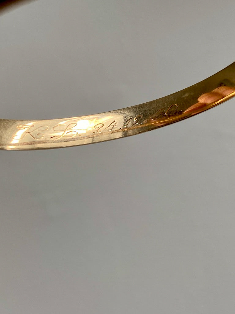 1950 Finnish Bangle with Botanical Flowers and Leaves Engraved Pattern 14k Yellow Gold - 6.8 inch interior