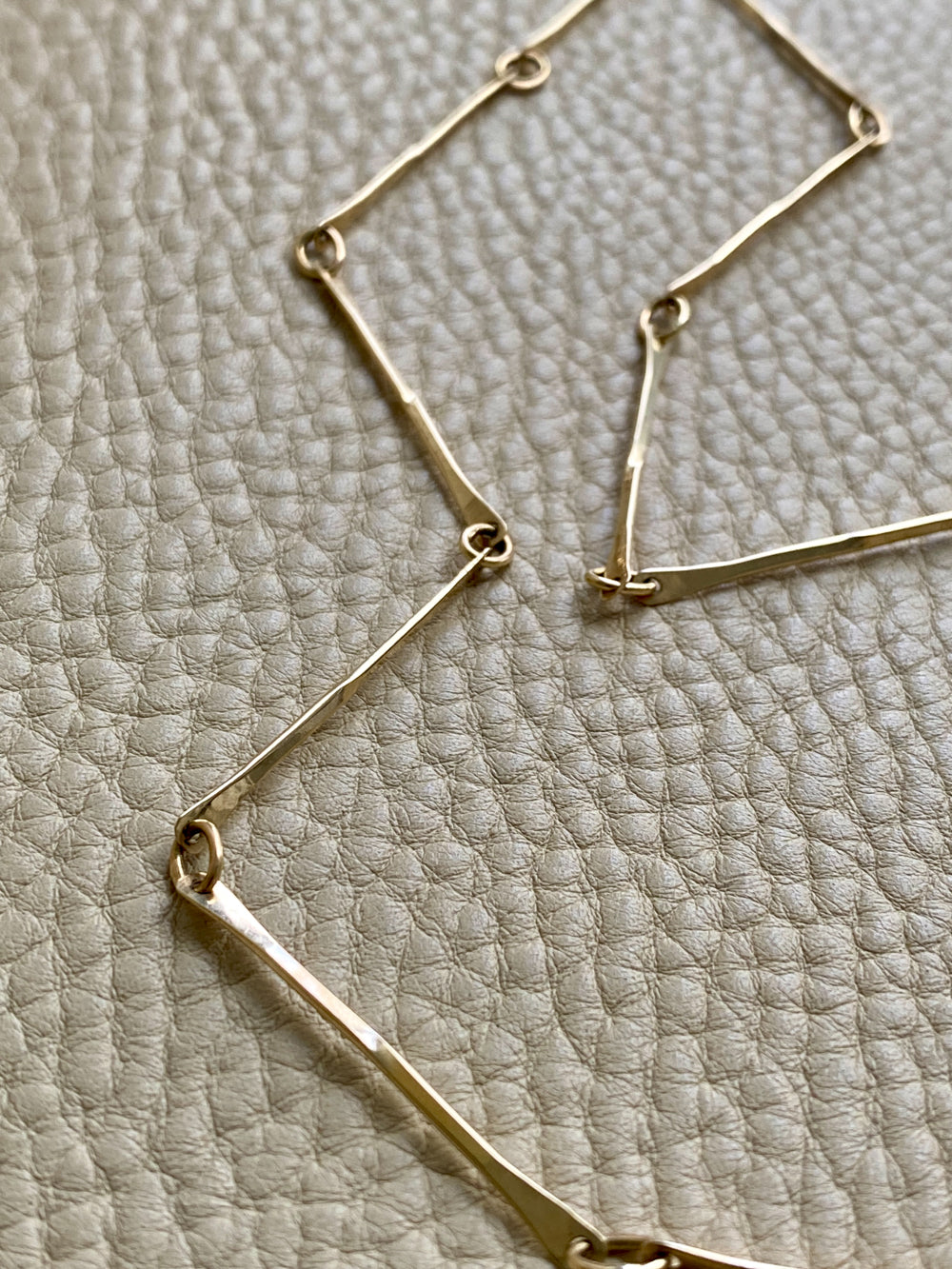 Half-twist gold bar link necklace - 14k gold - 20 inch length