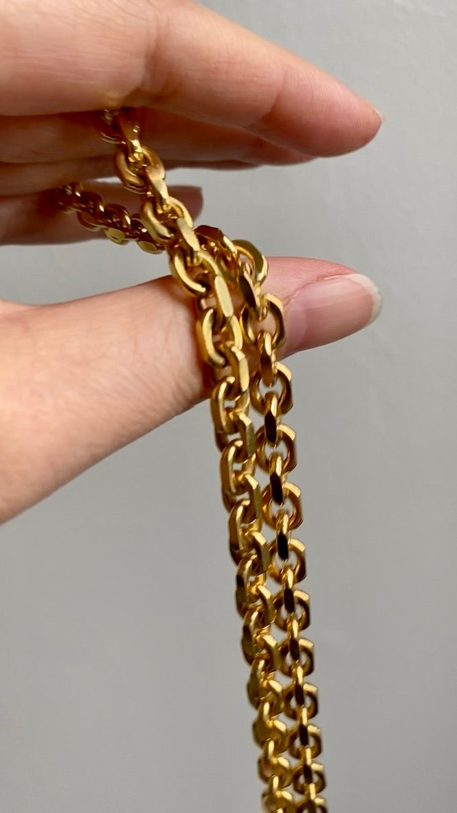 WEIGHTY!! 18k Gold Chunky Biker Chain Necklace - By Classic Italian Maker Balestra - 20 inch length