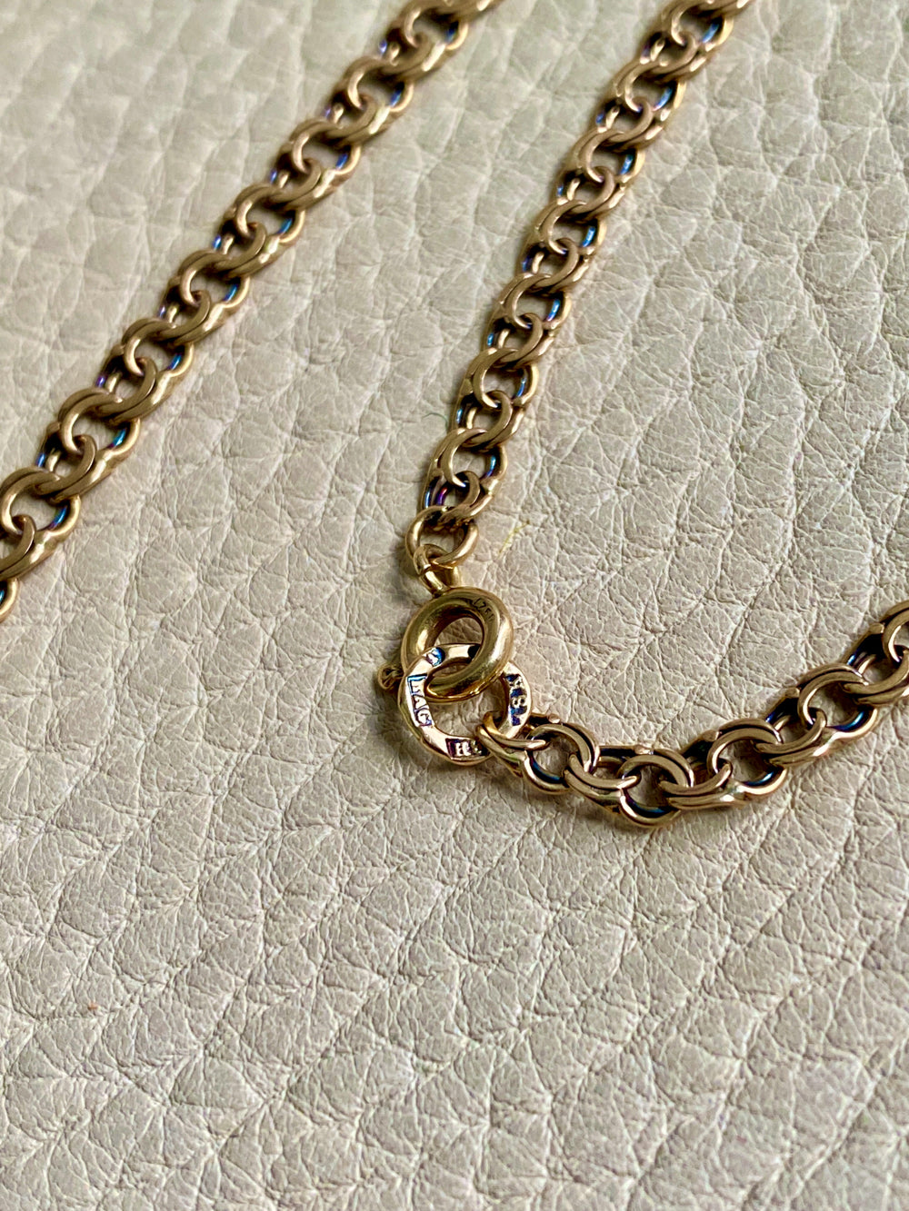 1958 Stockholm Sweden, Double Link Chain Graduated Width Necklace in 18k Gold - 17 inch length