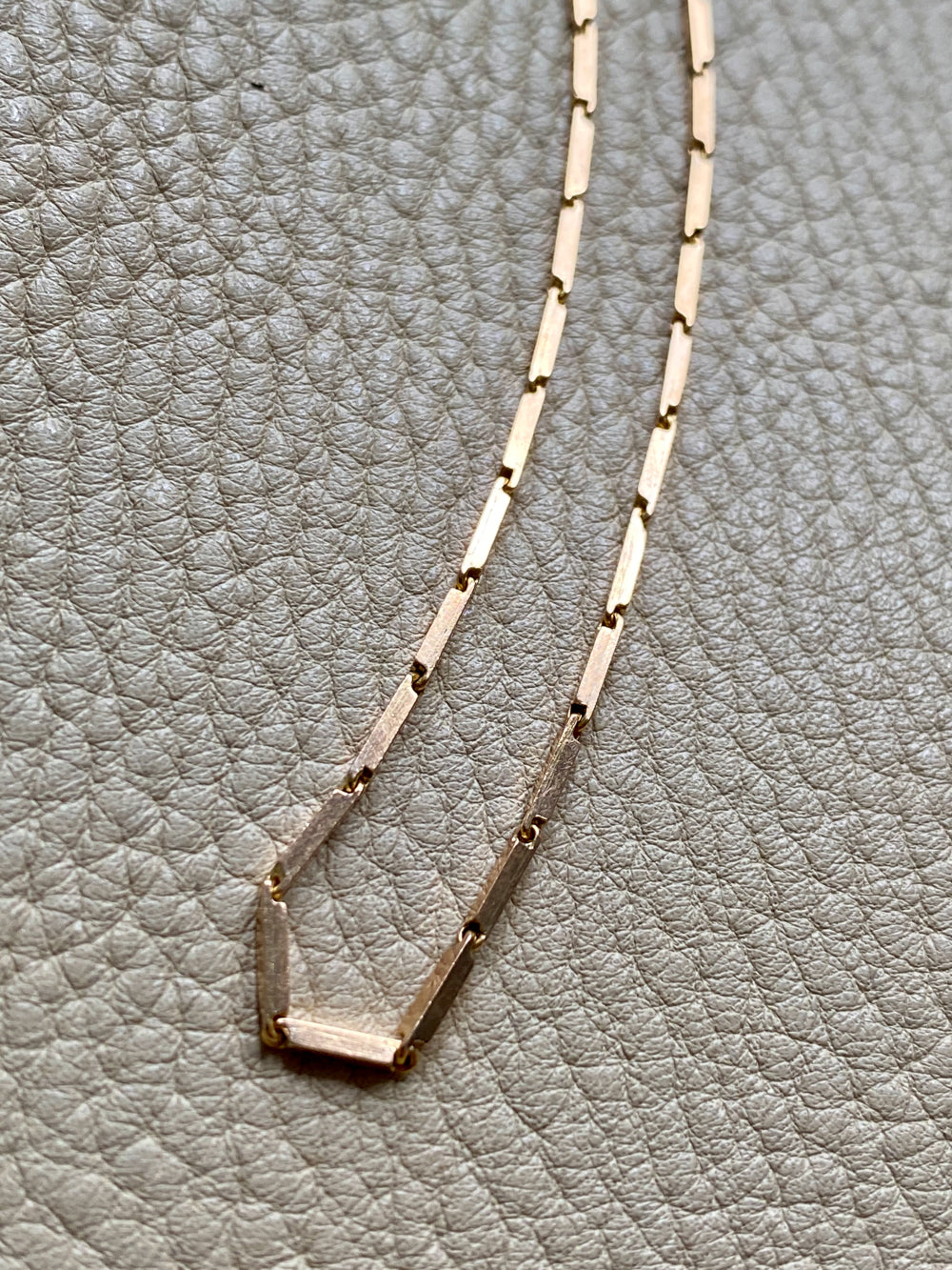 Geometric gold bar link necklace - 18k gold - 18 inch length