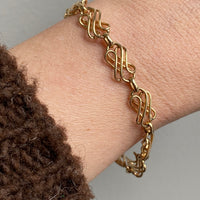 1946 Handmade Cursive Link Bracelet in 18k Gold - Stockholm, Sweden - 7.5 inch length