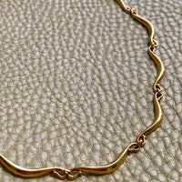 Curly swooped bar link choker necklace - Vintage 18k gold - 15 inch length