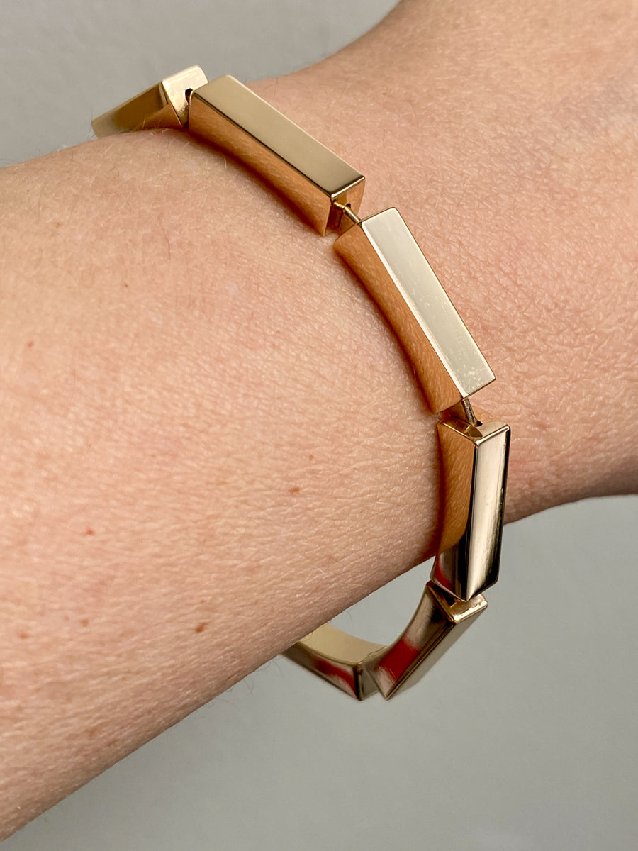 MAGNIFICENT!! 1970 - 9 sided Geometric Link Bracelet in 18k Yellow Gold by Forsman & Gardfors - 7.5 inch length