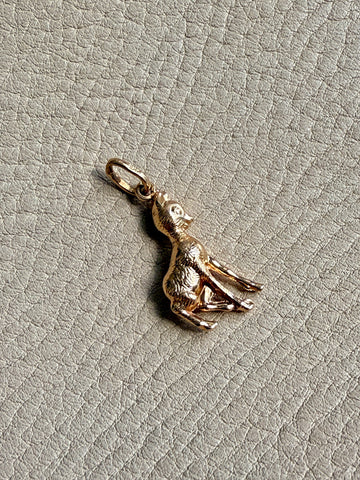 18k gold vintage charm or pendant - Bambi Fawn Dear