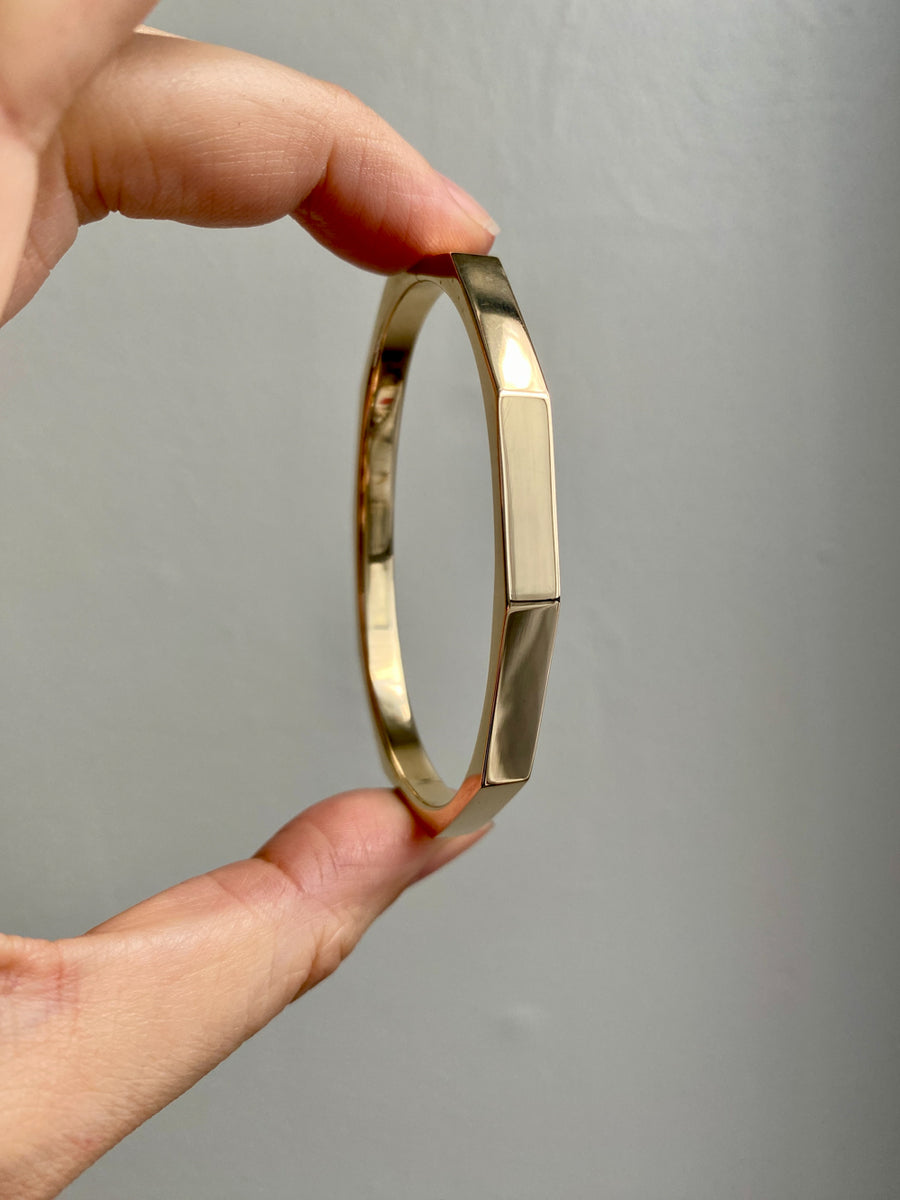 WOW!! 10 Sided Danish Geometric Hinged Bangle in 14k Yellow Gold - Midcentury era - by Bernhard Hertz - 7 inch