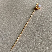 1966 Crenelated 18k Gold and Pearl Hat Pin Brooch with original leather box