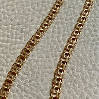 1977 Very Special Graduated Double Link Necklace in 18k gold - 17 inch length