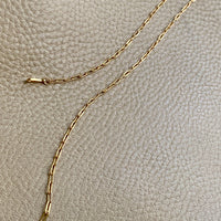 Skinny vintage paper clip chain in 18k gold - 15.6 inch length