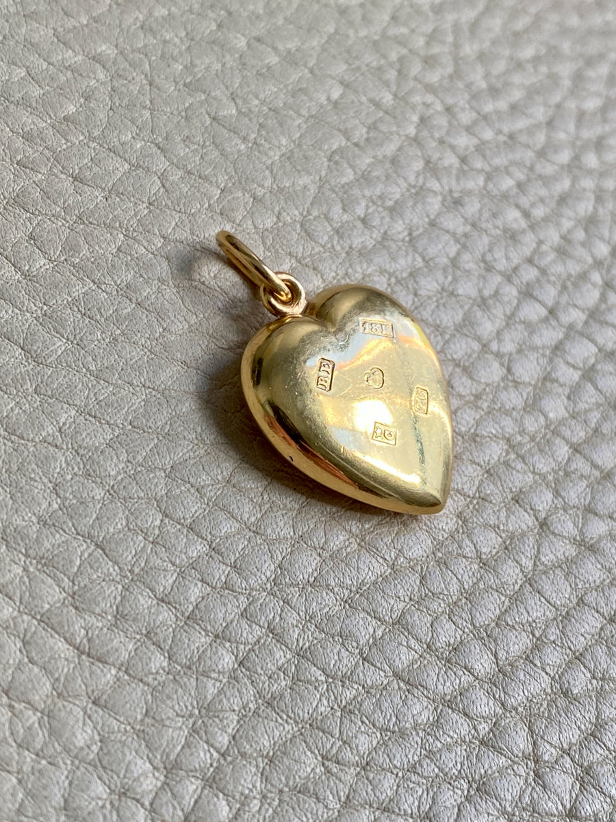 1902 Antique Puffy Heart Pendant in 18k Gold - Excellent!