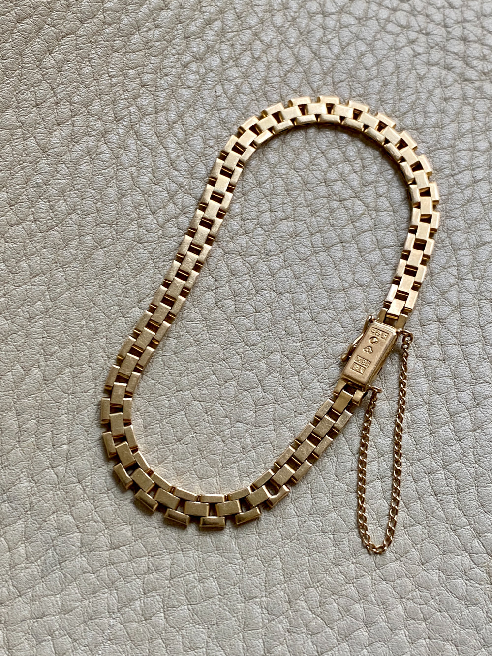 1949 Slinky 18k Gold Brick Link Bracelet - 7.5 inch length