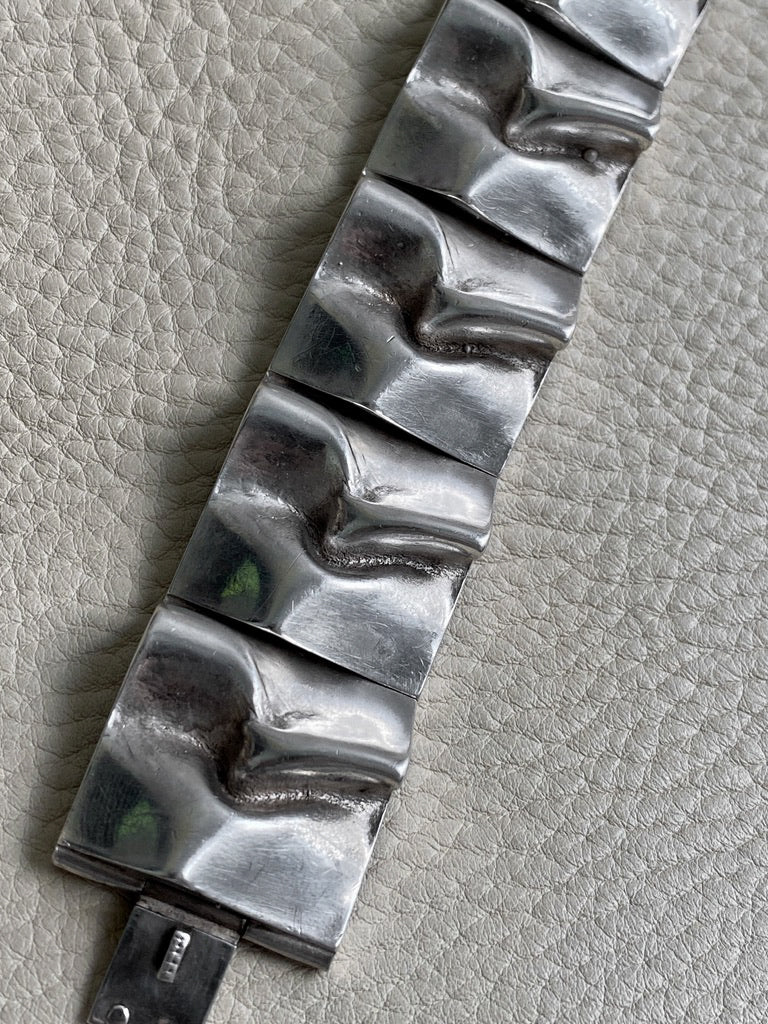 Brutalist Wide Organic Link Bracelet in Sterling Silver by Matti Hyvärinen for Sirokoru Oy - 7 inch length